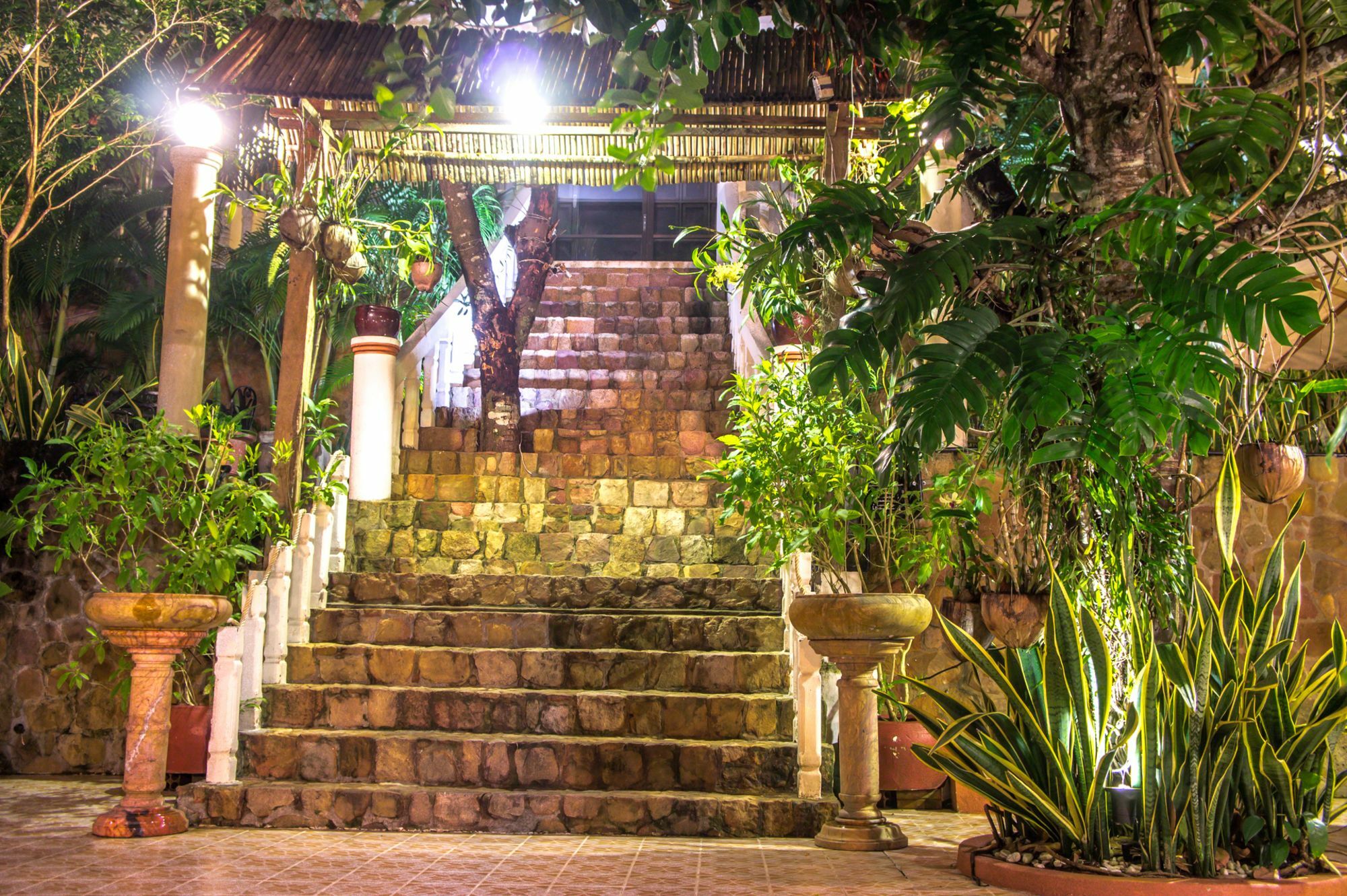 Отель Tropical Hill Kep Cambodia Экстерьер фото